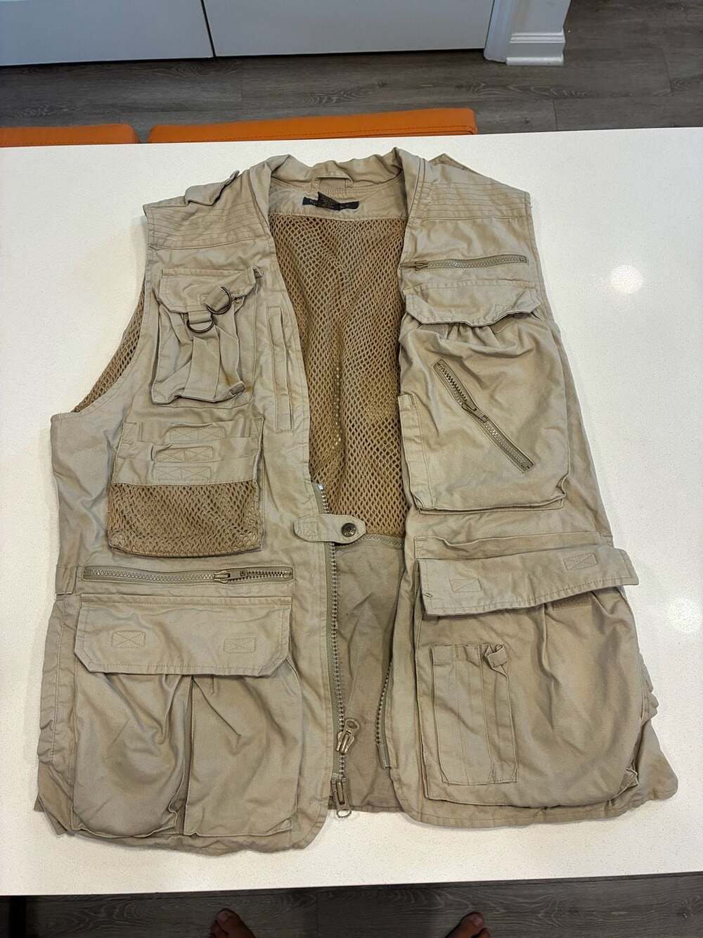 Banana Republic Utility Photographers Vest Size M Khaki Cargo